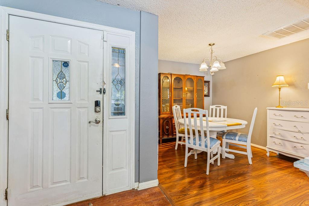 Image 15 of 30 For 13411 Whitby Road