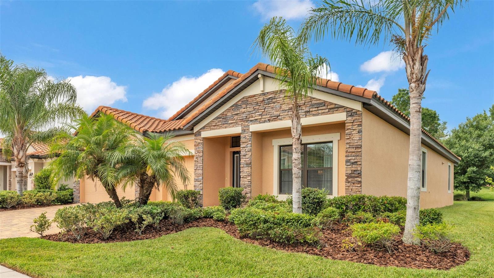 Image 2 of 48 For 3934 Aquilla Drive