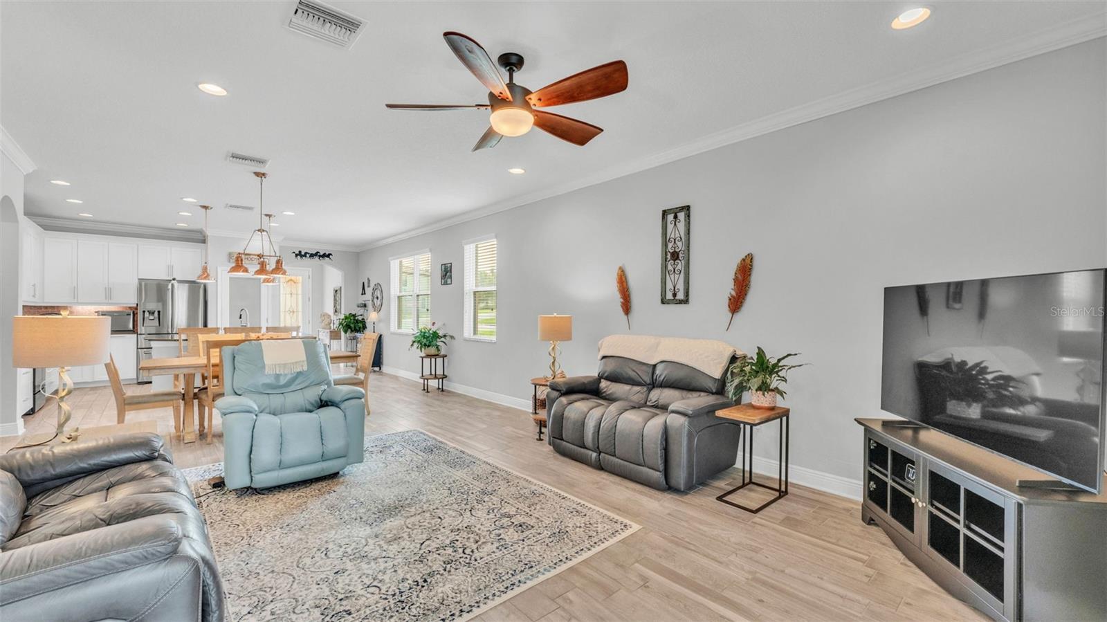 Image 14 of 60 For 1902 Altavista Circle