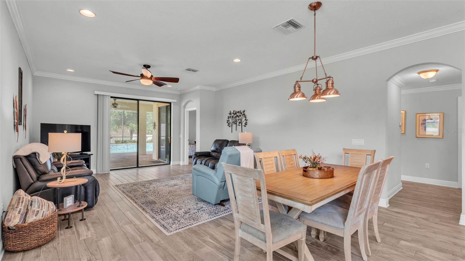 Image 23 of 60 For 1902 Altavista Circle