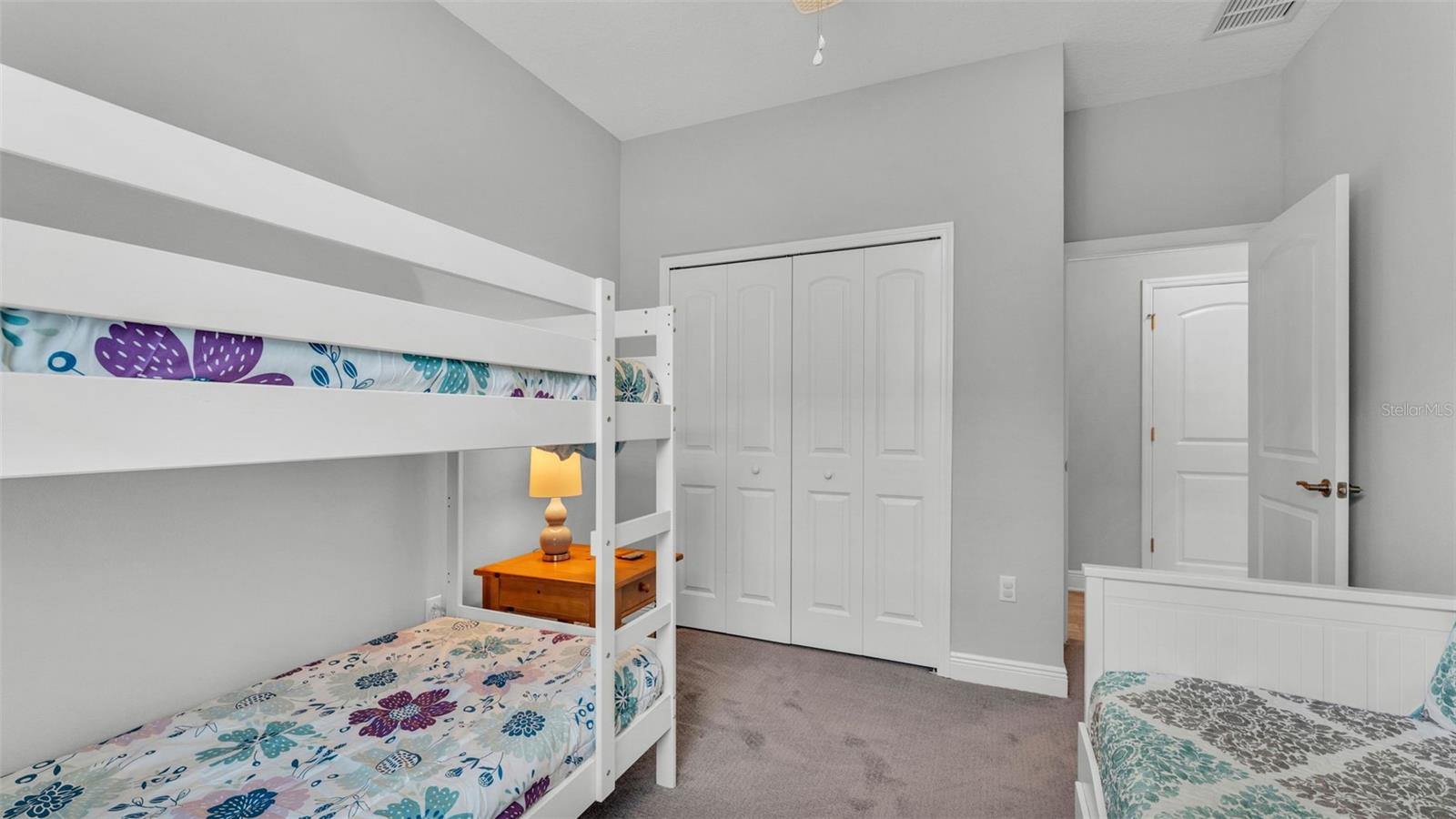 Image 26 of 60 For 1902 Altavista Circle