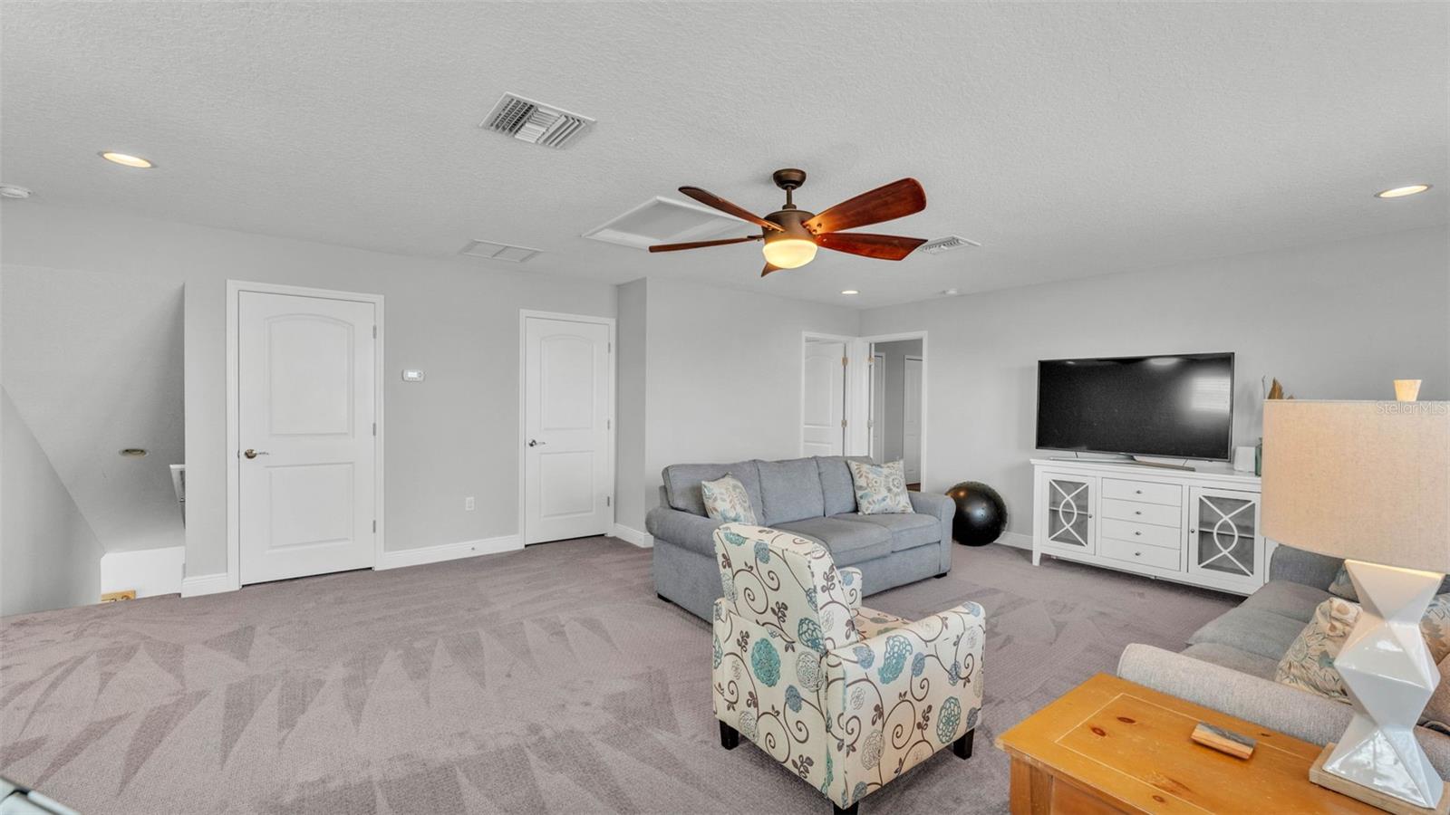Image 29 of 60 For 1902 Altavista Circle