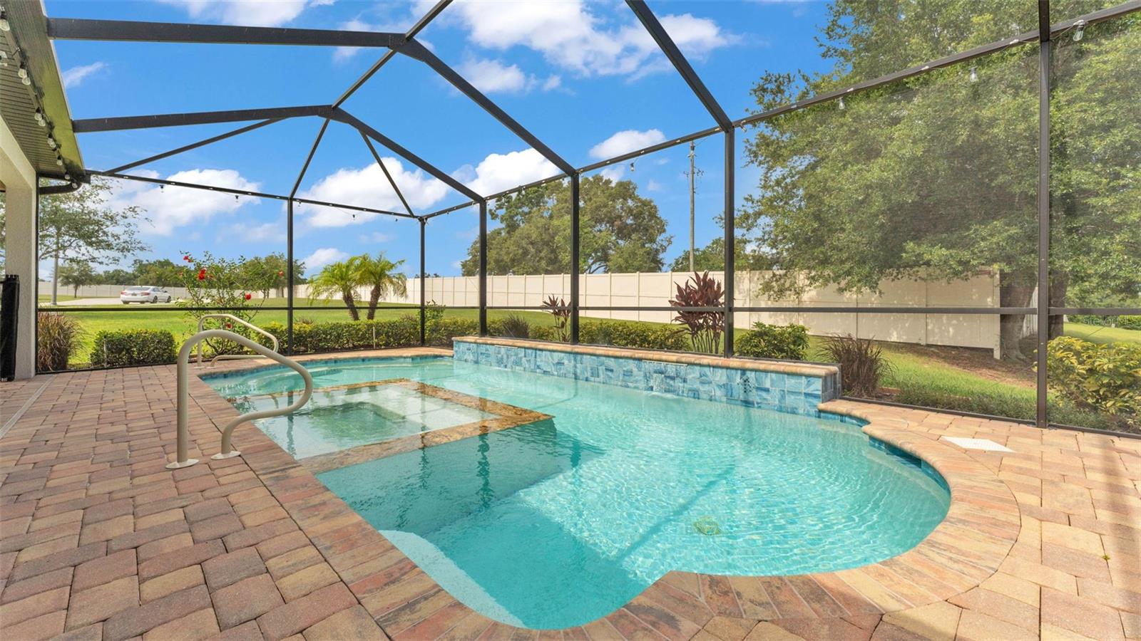 Image 3 of 60 For 1902 Altavista Circle