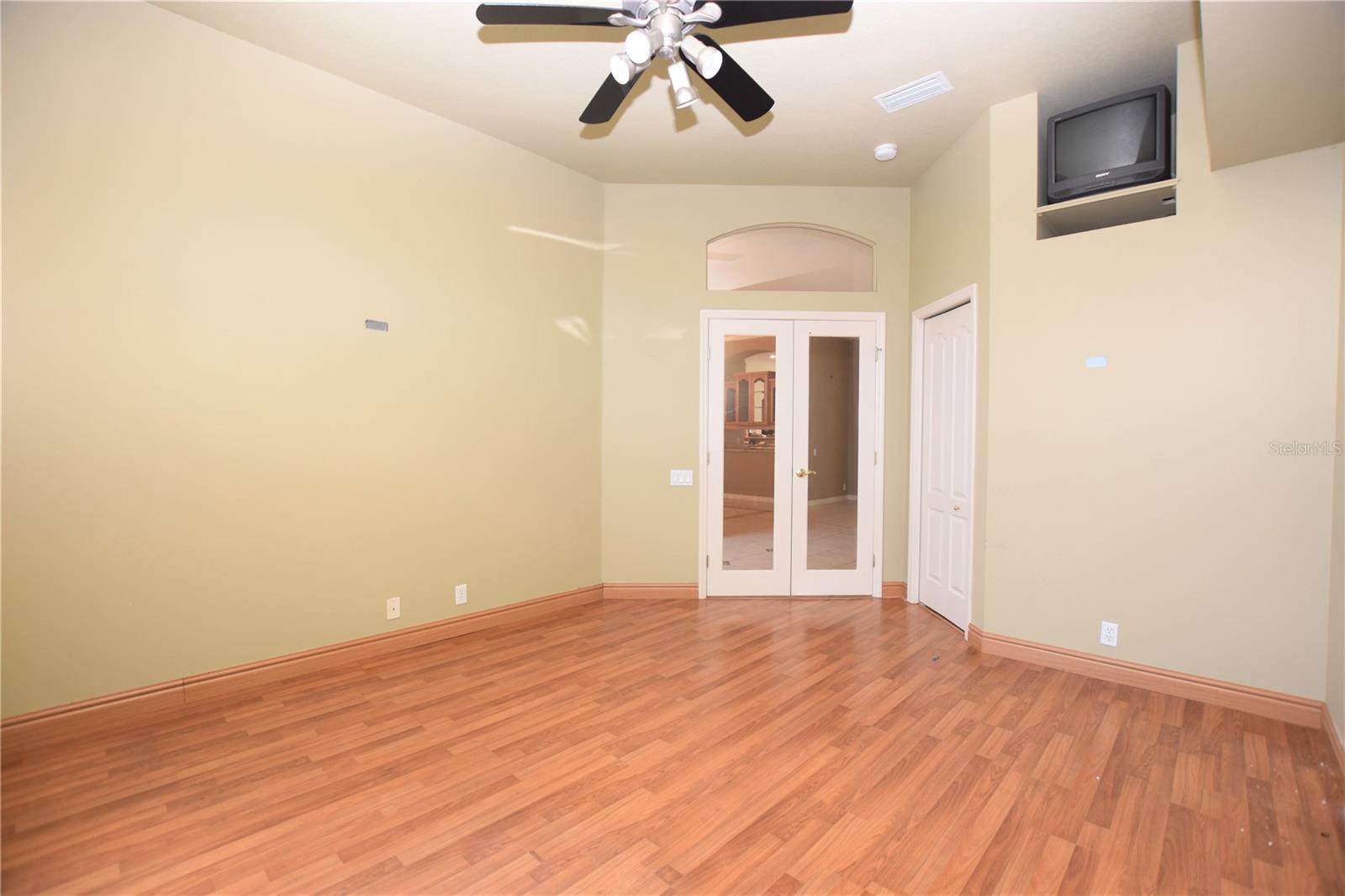 Image 24 of 43 For 2218 Longleaf Circle