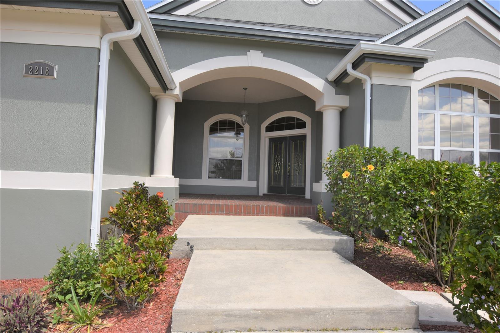 Image 4 of 43 For 2218 Longleaf Circle