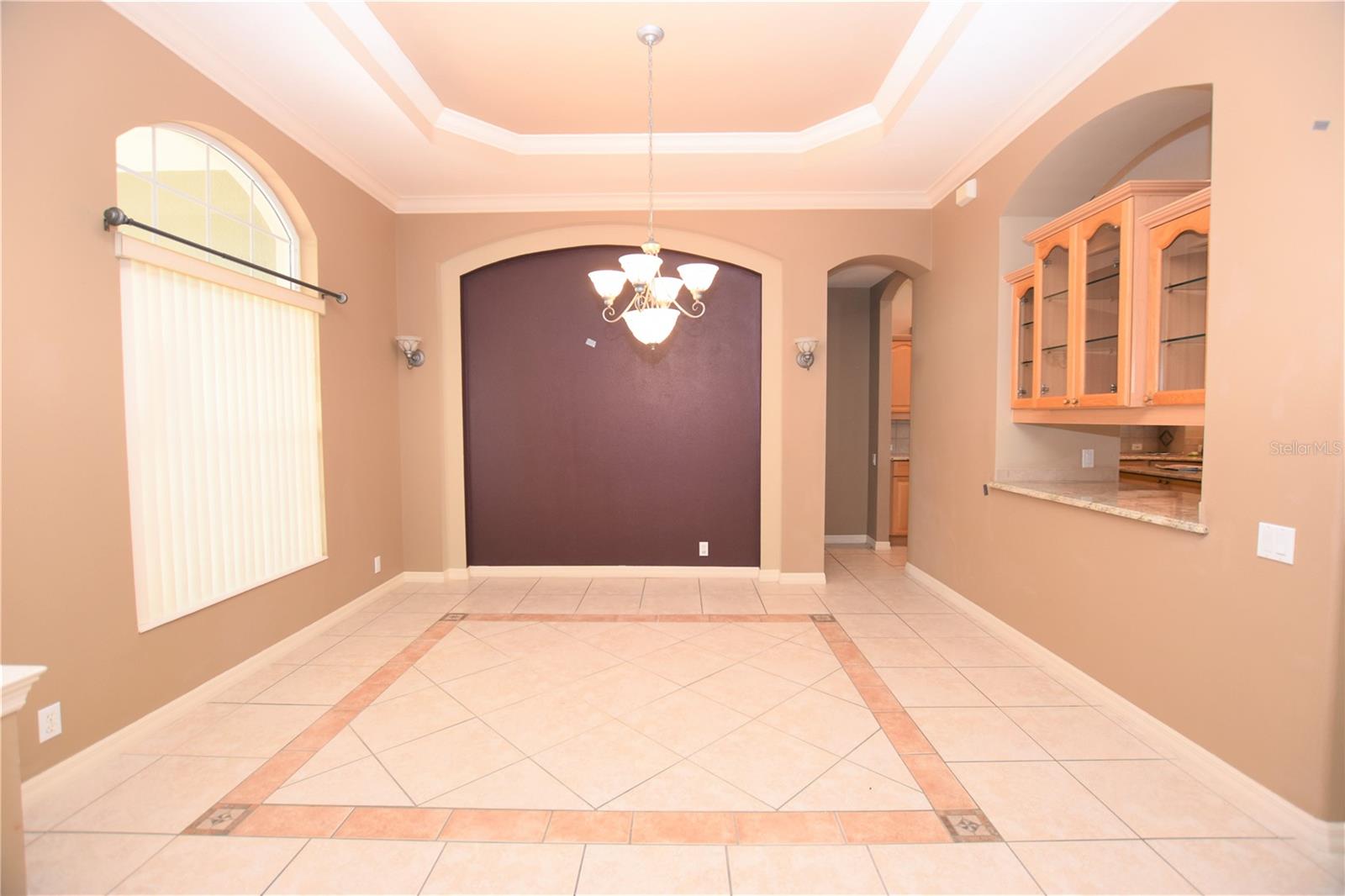 Image 7 of 43 For 2218 Longleaf Circle