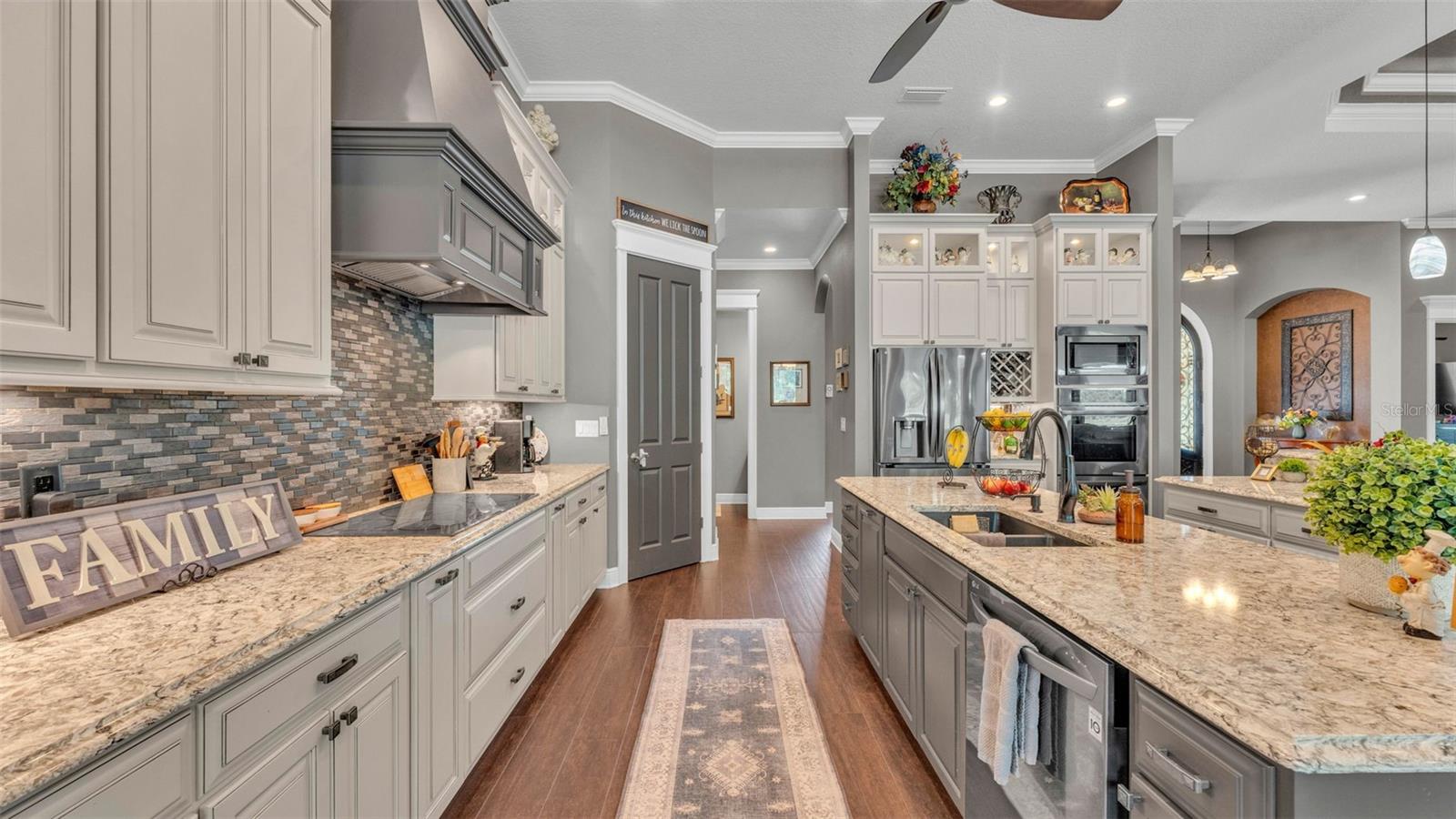 Image 16 of 91 For 6475 Avalon Woods Drive