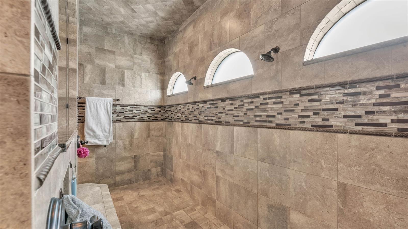 Image 37 of 91 For 6475 Avalon Woods Drive