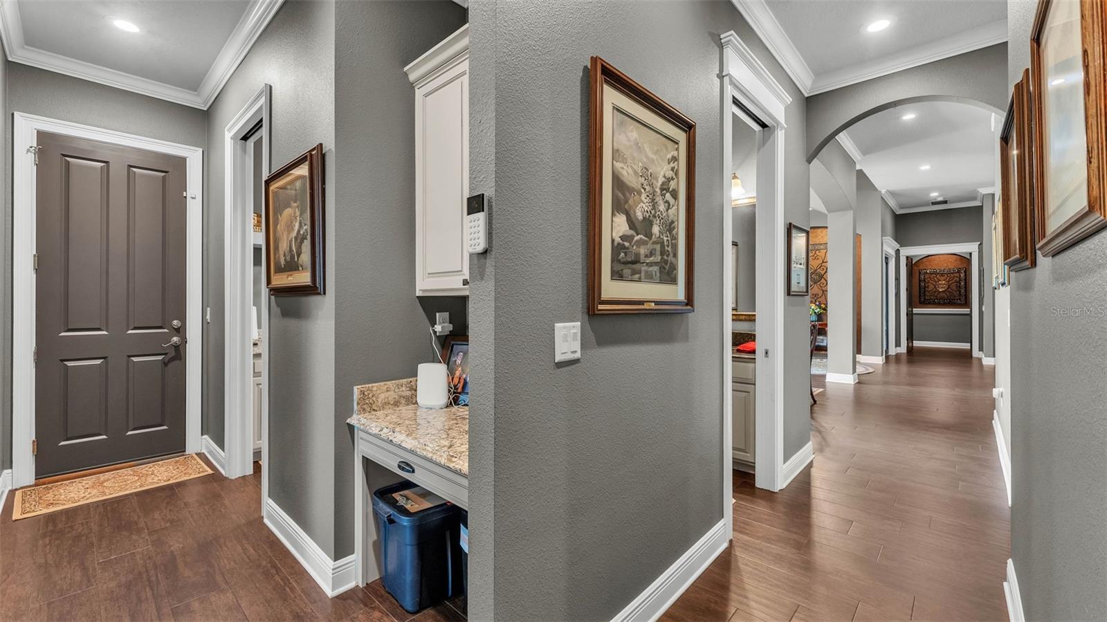 Image 46 of 91 For 6475 Avalon Woods Drive