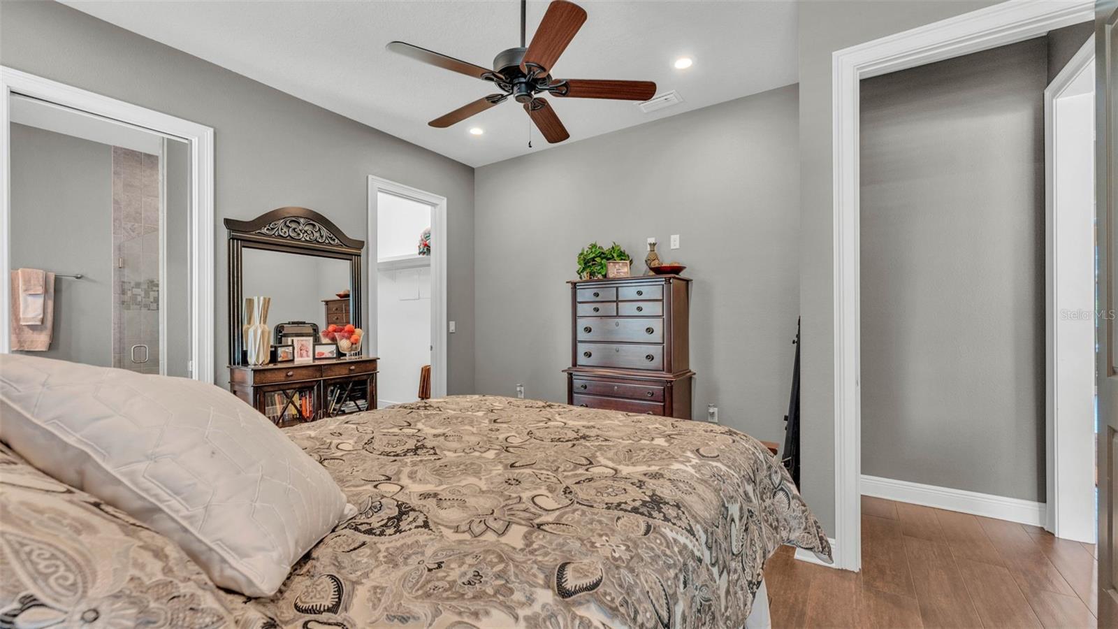 Image 57 of 91 For 6475 Avalon Woods Drive