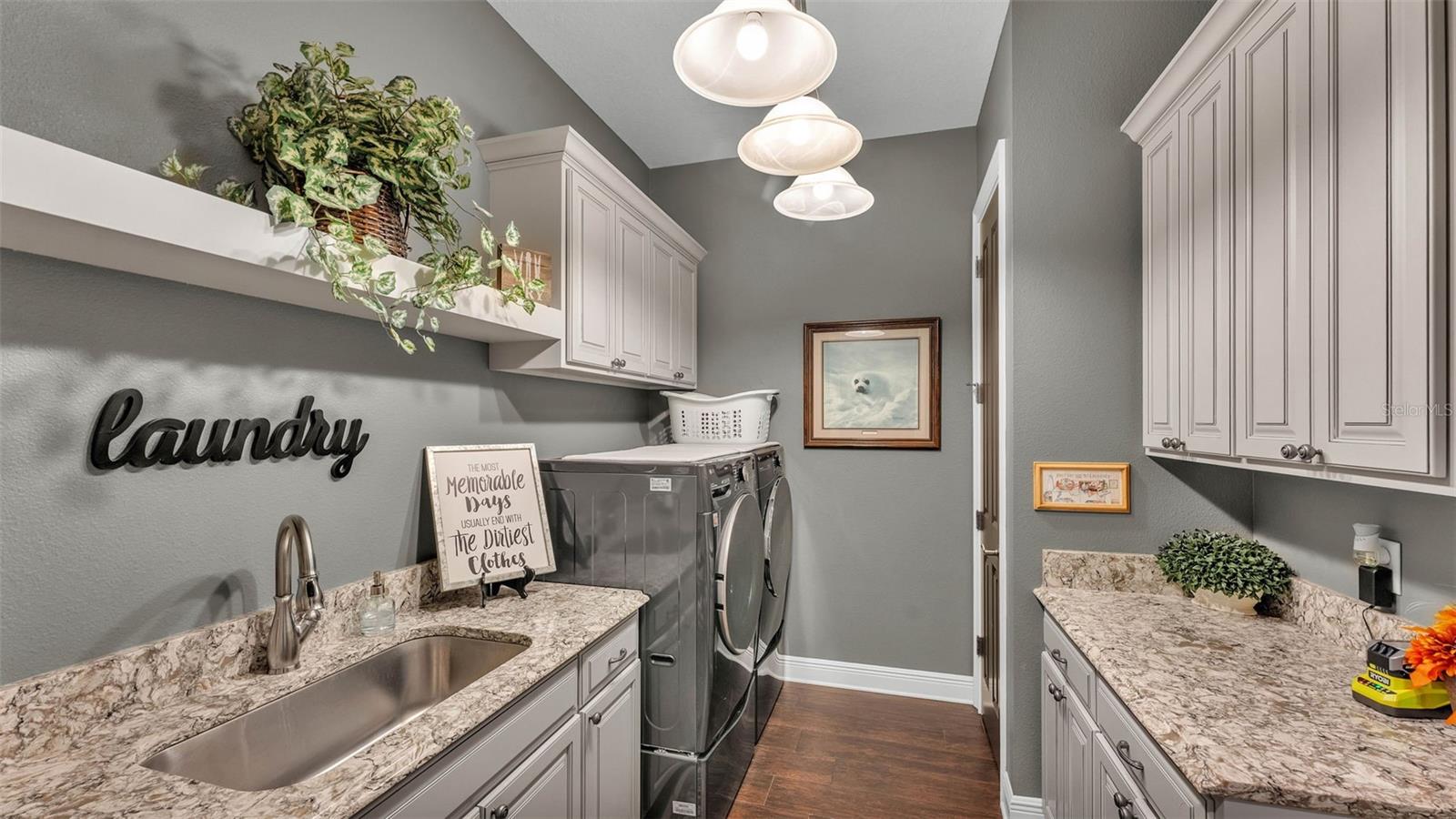 Image 61 of 91 For 6475 Avalon Woods Drive