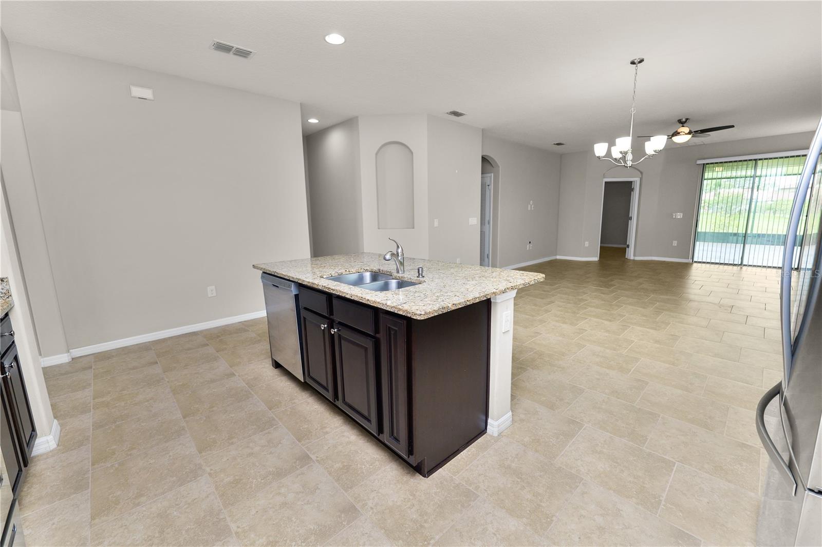 Image 18 of 60 For 4125 Prima Lago Circle