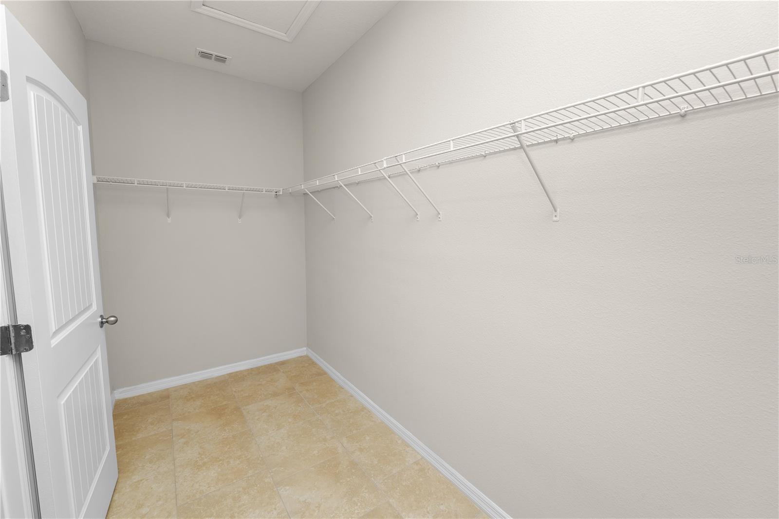 Image 28 of 60 For 4125 Prima Lago Circle