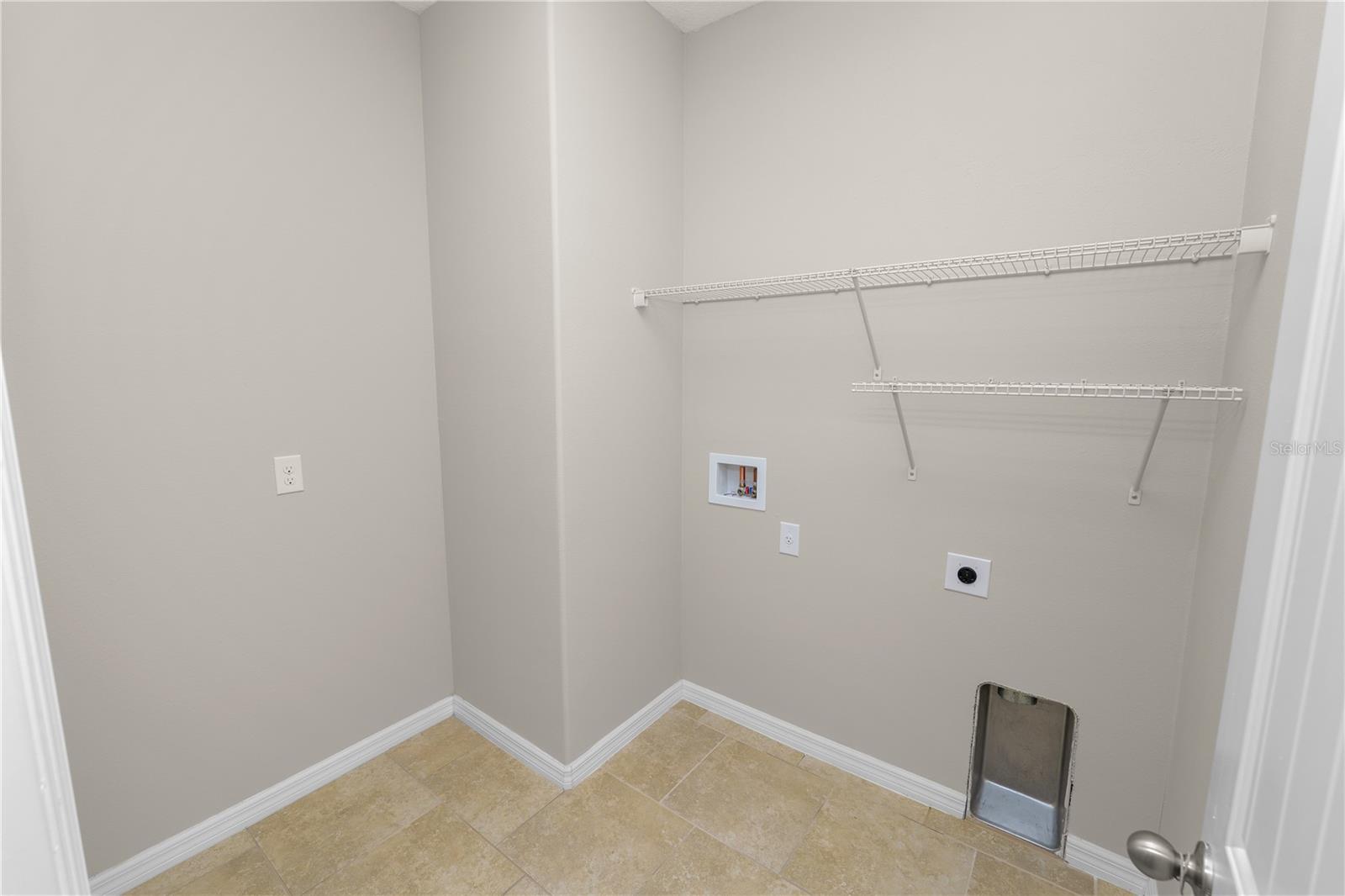 Image 35 of 60 For 4125 Prima Lago Circle
