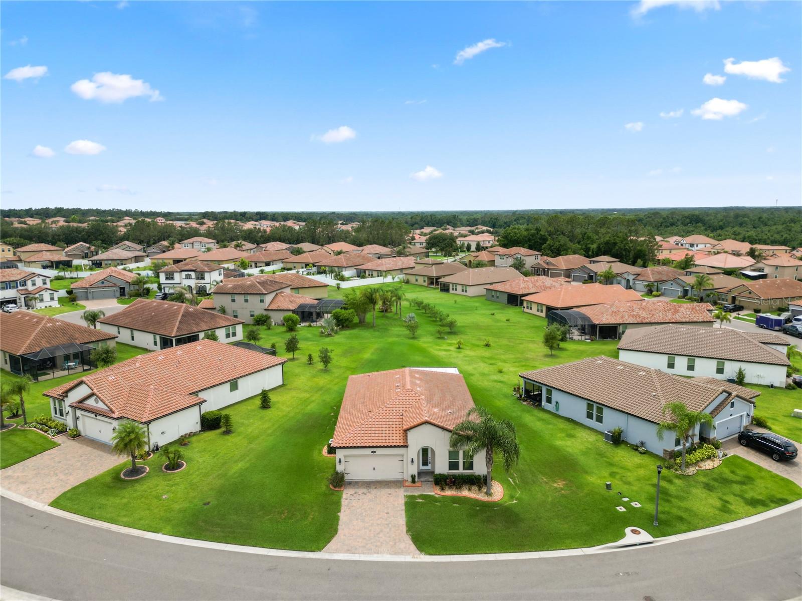 Image 43 of 60 For 4125 Prima Lago Circle