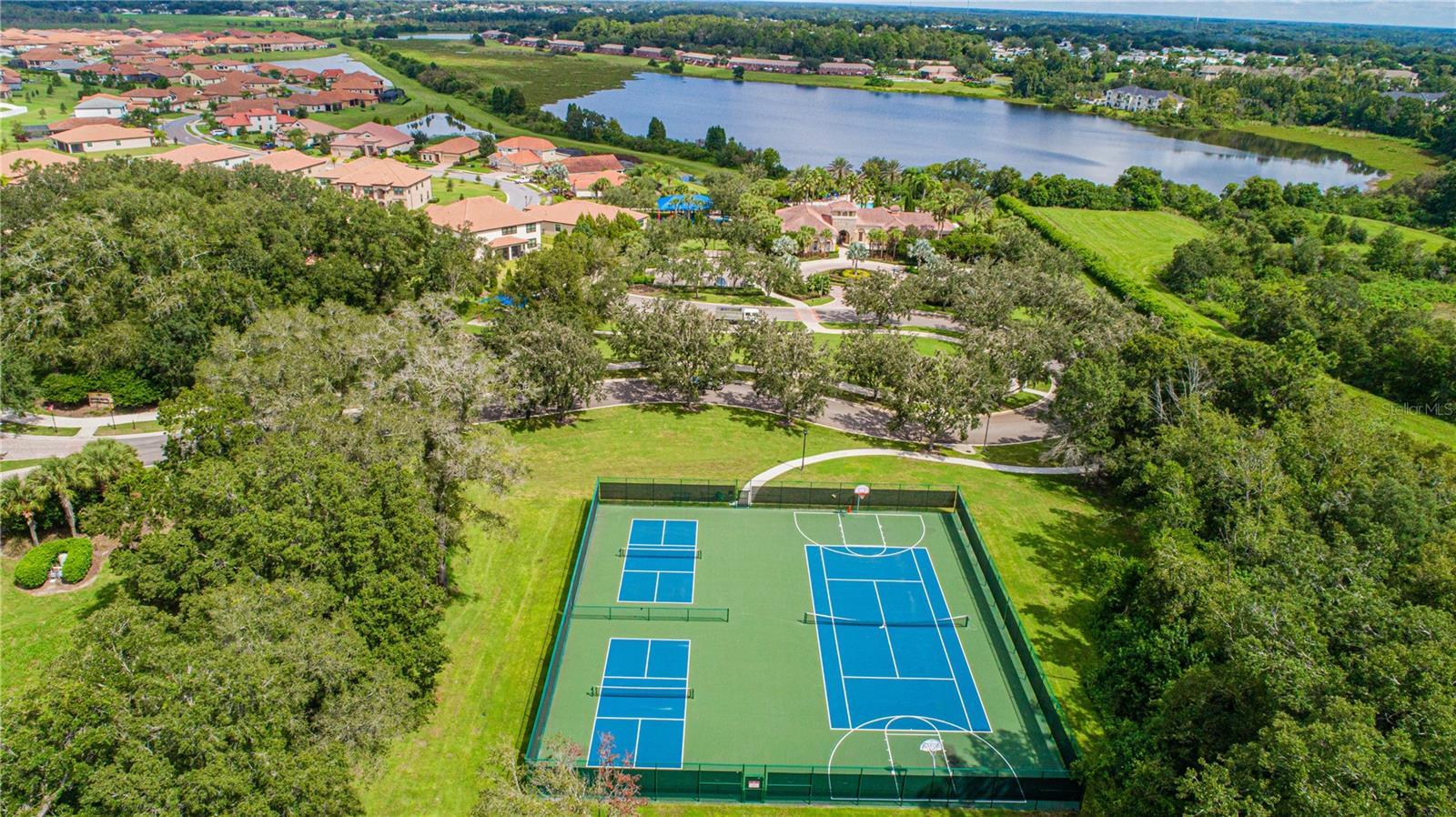 Image 54 of 60 For 4125 Prima Lago Circle