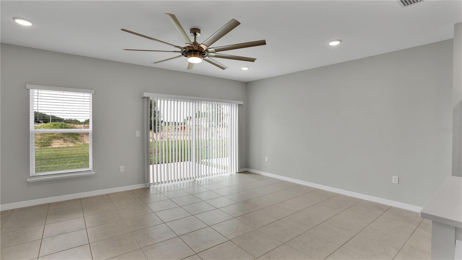 Image 15 of 34 For 4147 Collegiate Boulevard