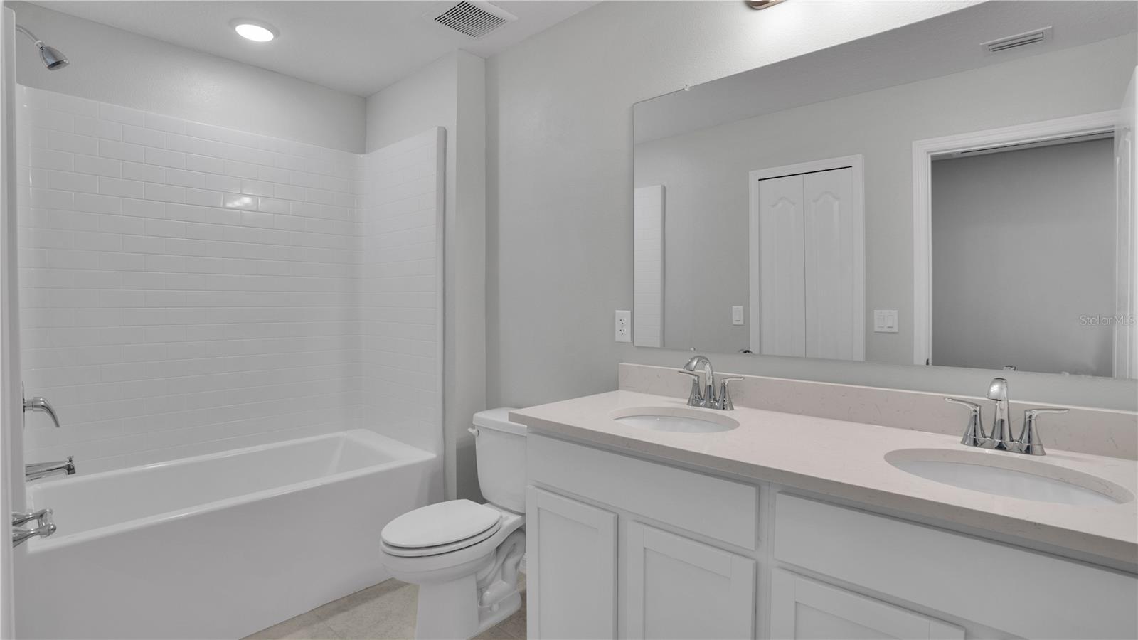 Image 28 of 34 For 4147 Collegiate Boulevard