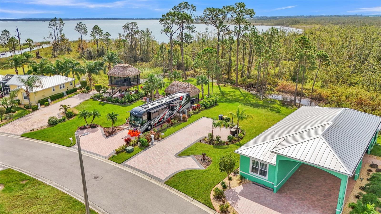 Image 3 of 10 For 3240 Fish Hawk Drive