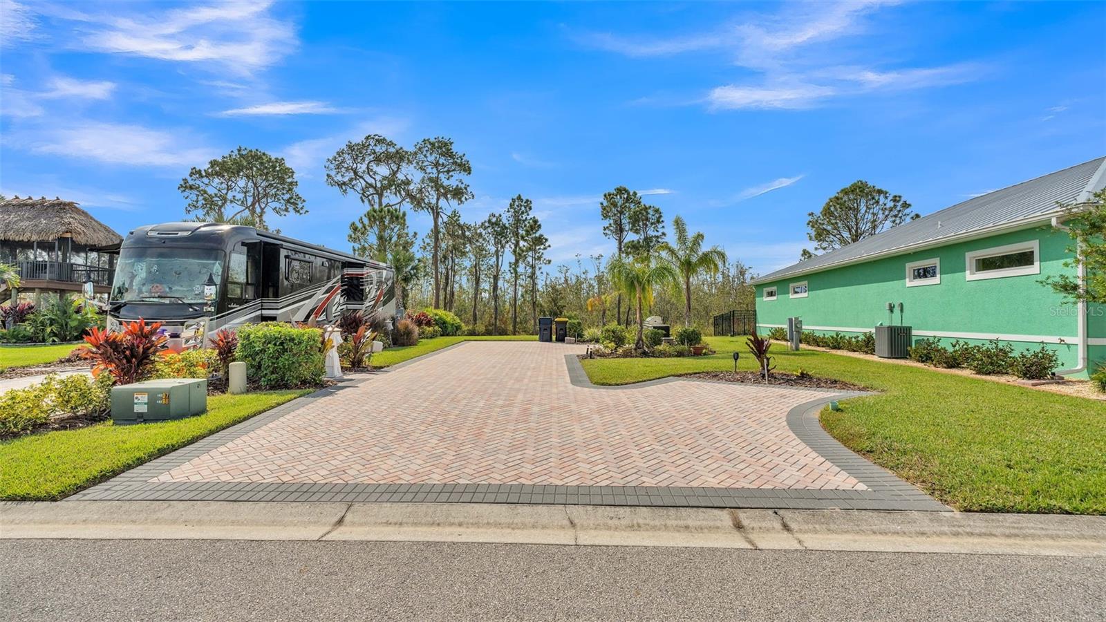 Image 6 of 10 For 3240 Fish Hawk Drive