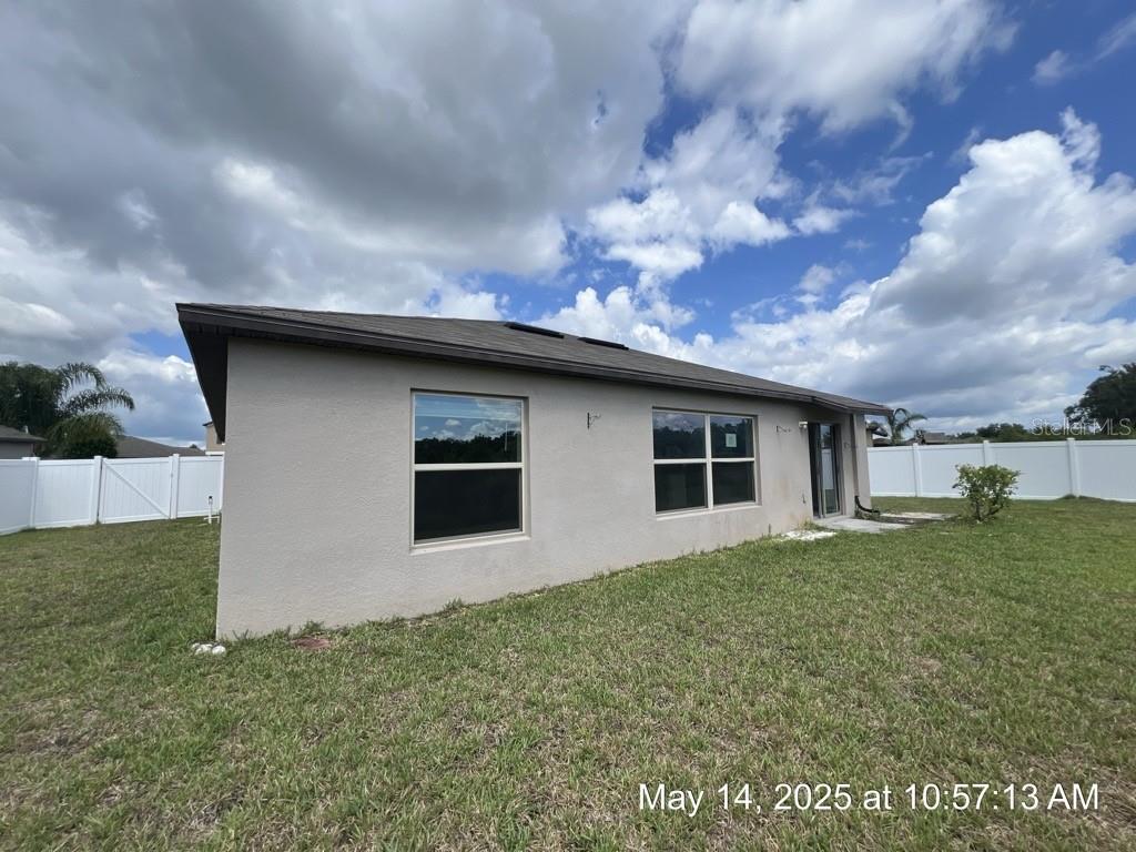 Listing photo id 13 for 3188 Nubbin Ridge Lane