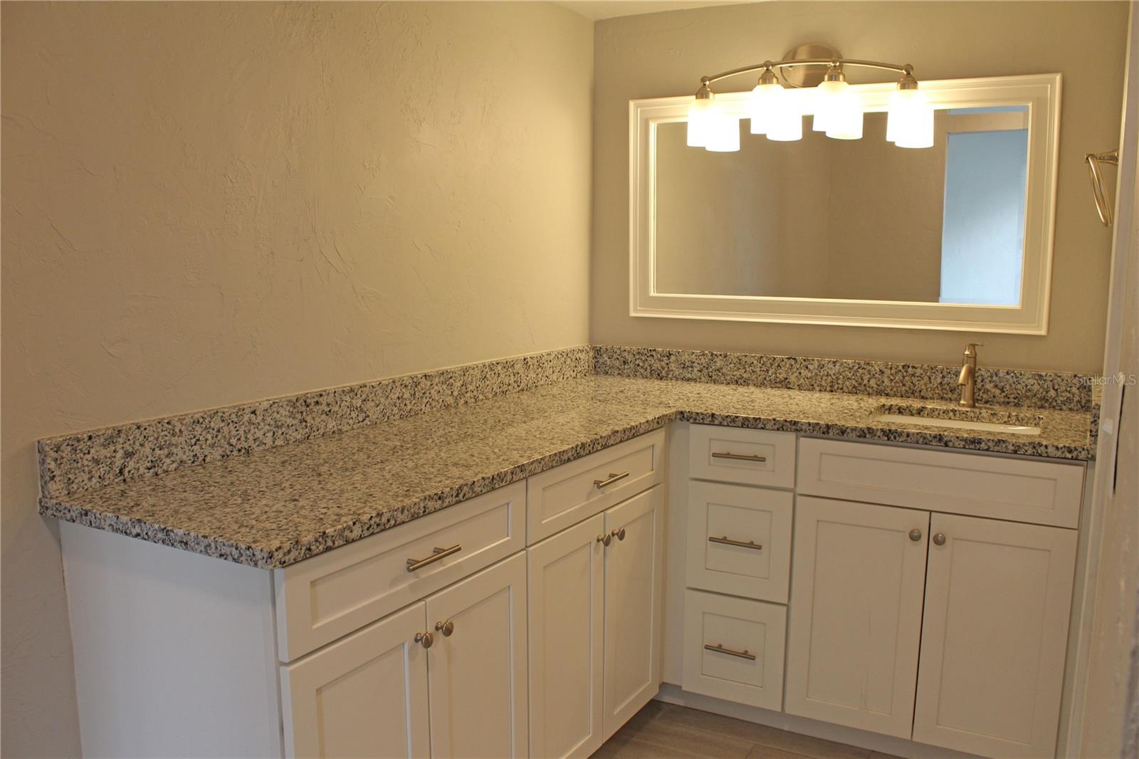 Image 24 of 41 For 1836 Crystal Lake Drive 54