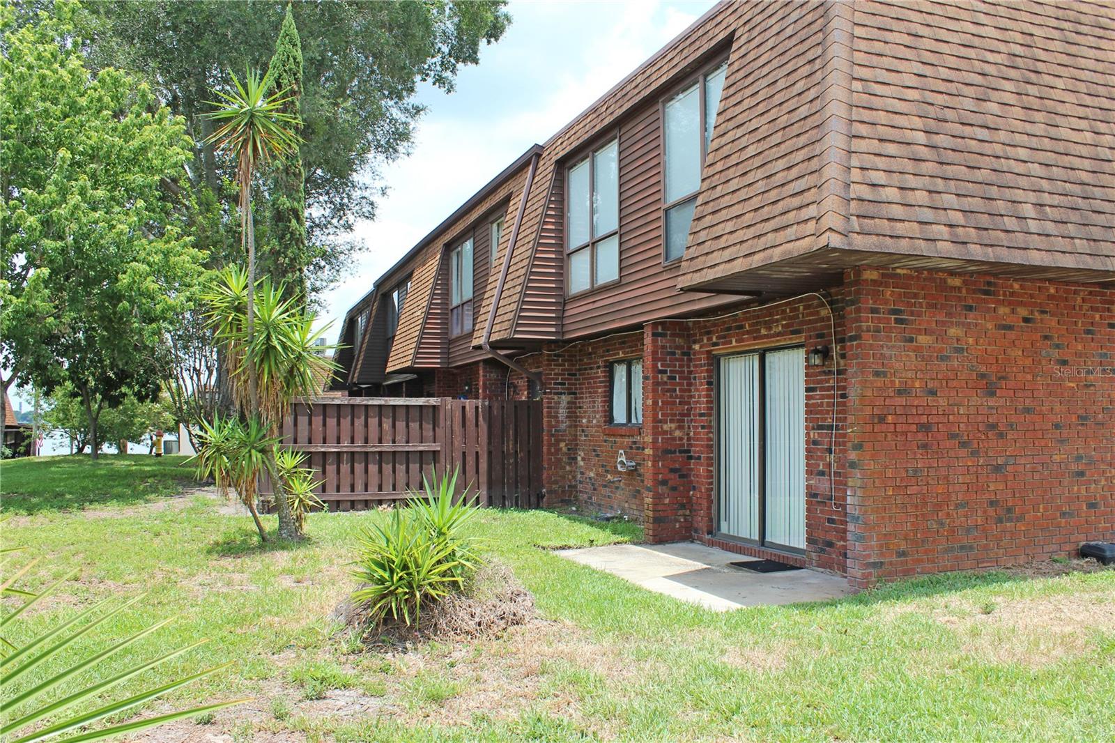 Image 39 of 41 For 1836 Crystal Lake Drive 54