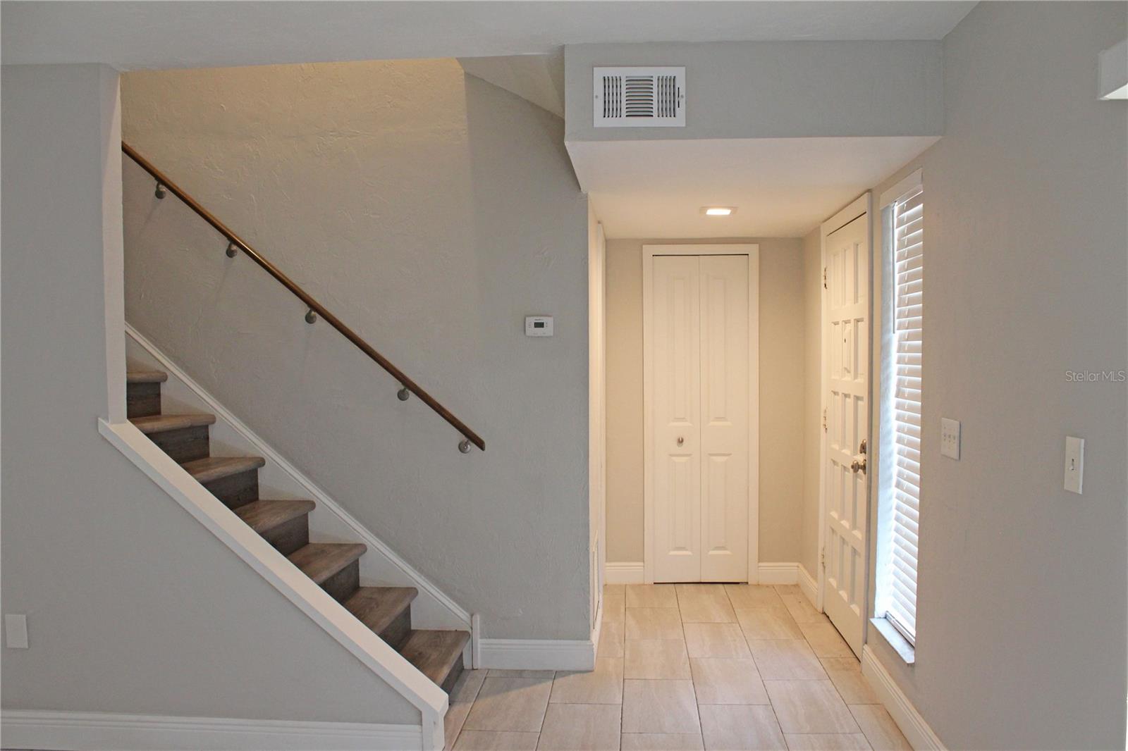 Image 4 of 41 For 1836 Crystal Lake Drive 54