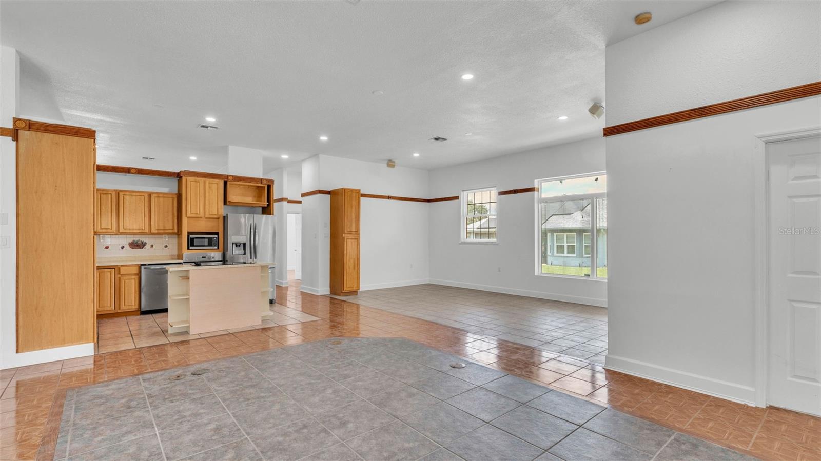 Image 32 of 66 For 5370 Boxtree Court