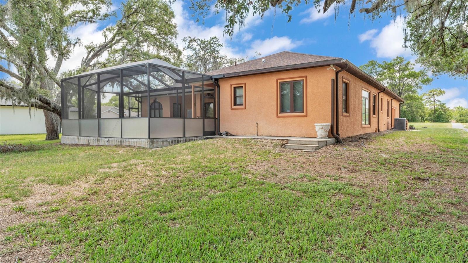 Image 64 of 66 For 5370 Boxtree Court