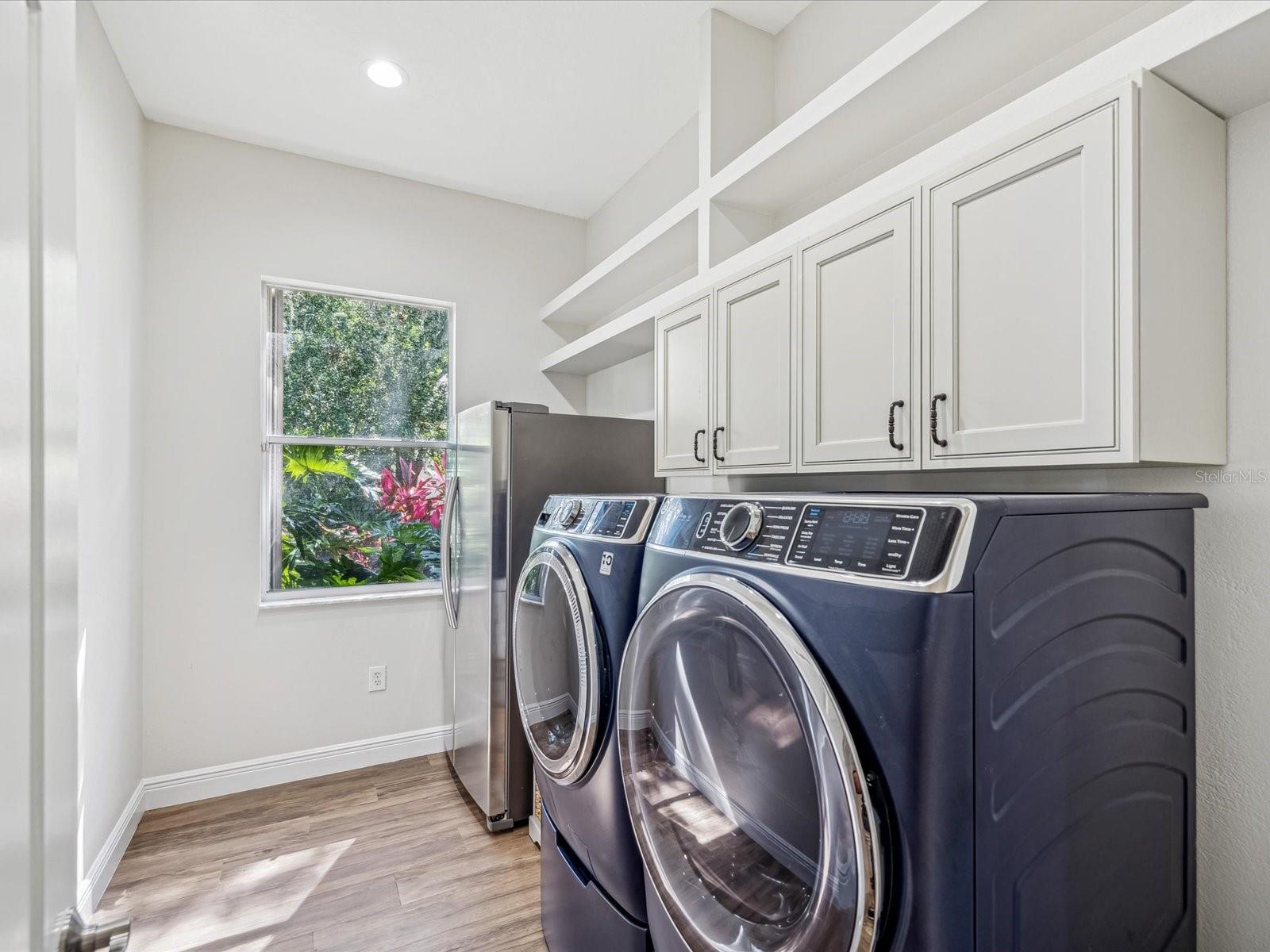 Listing photo id 53 for 5903 Cachette De Riviera Court