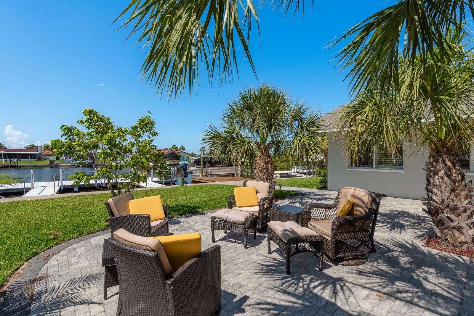 Listing photo id 27 for 3626 Corsair Court