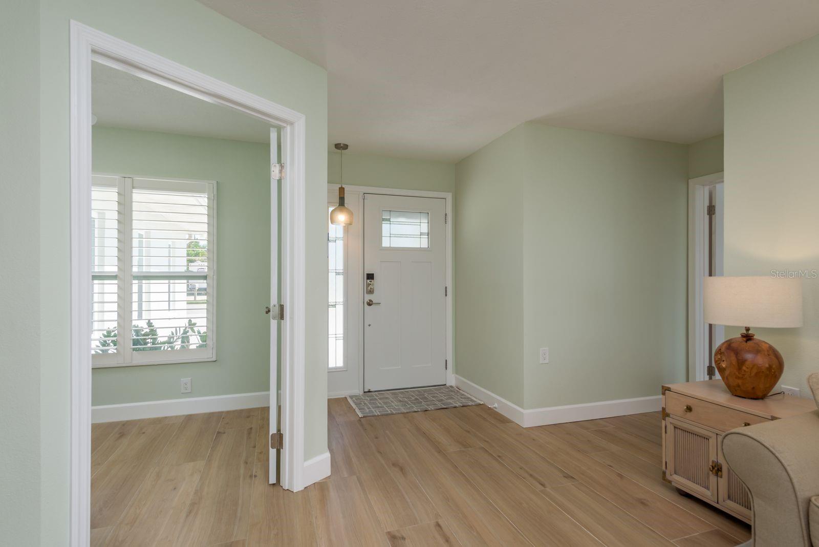 Listing photo id 1 for 3626 Corsair Court