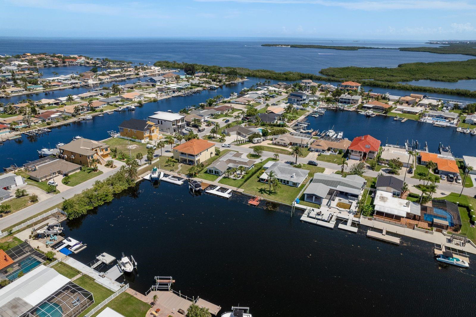 Listing photo id 43 for 3626 Corsair Court