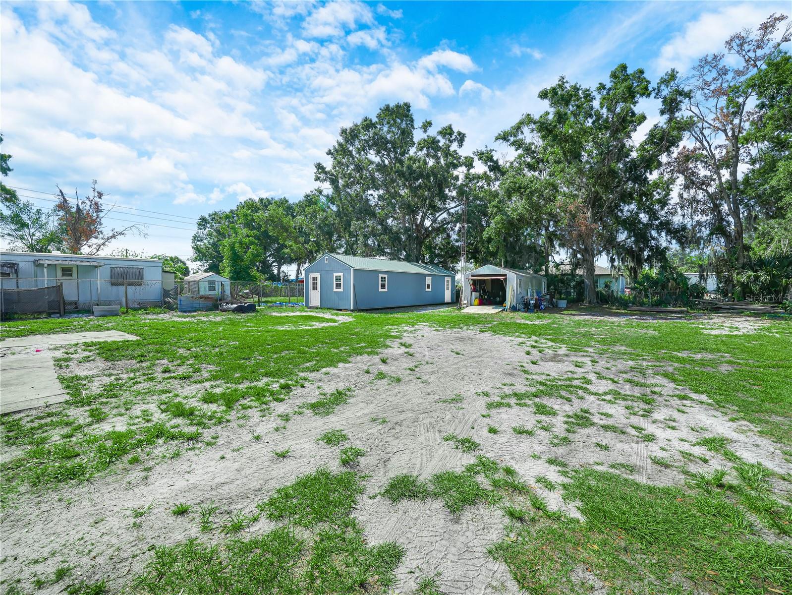 Image 6 of 23 For 2120 Dille Street