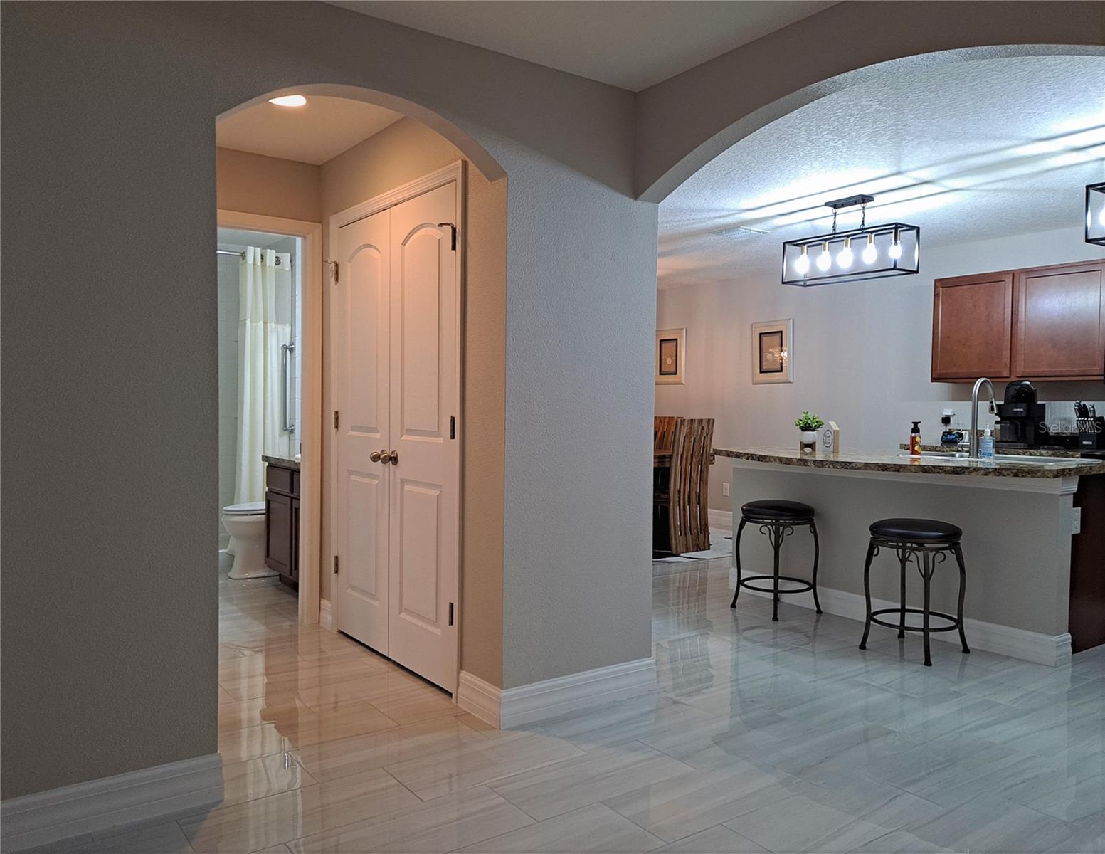 Image 2 of 19 For 5513 Maggiore Boulevard