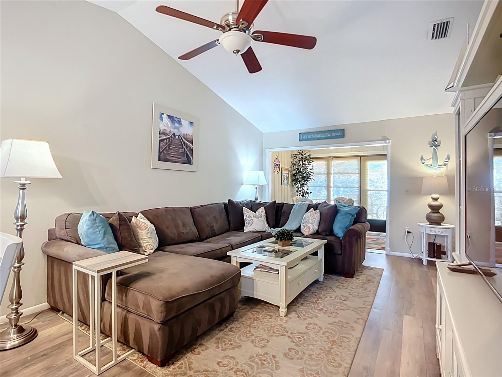 Image 13 of 44 For 6012 28th Street W