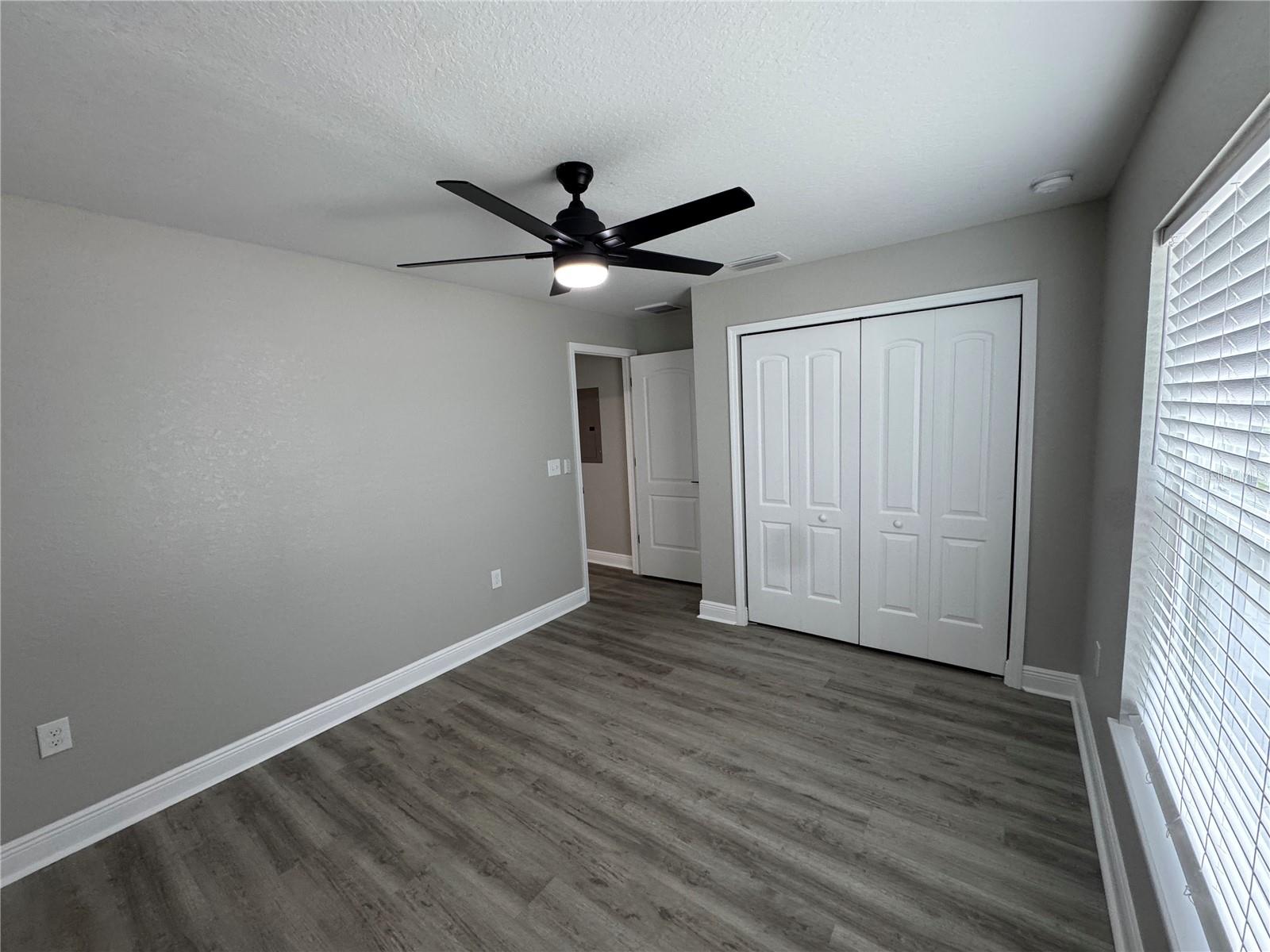 Image 10 of 11 For 740 Pleasant Avenue N
