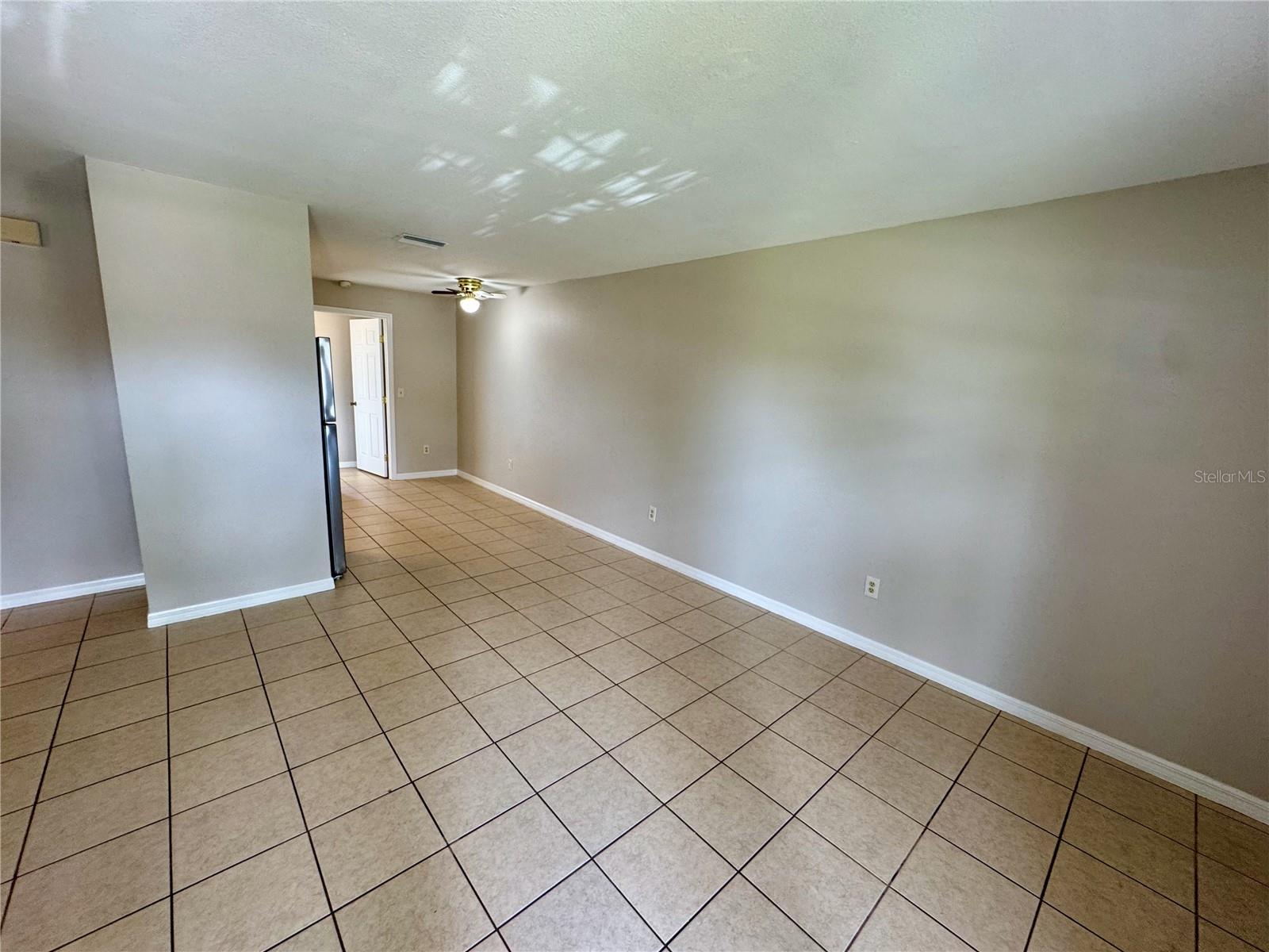 Image 2 of 14 For 1628 Fern Road