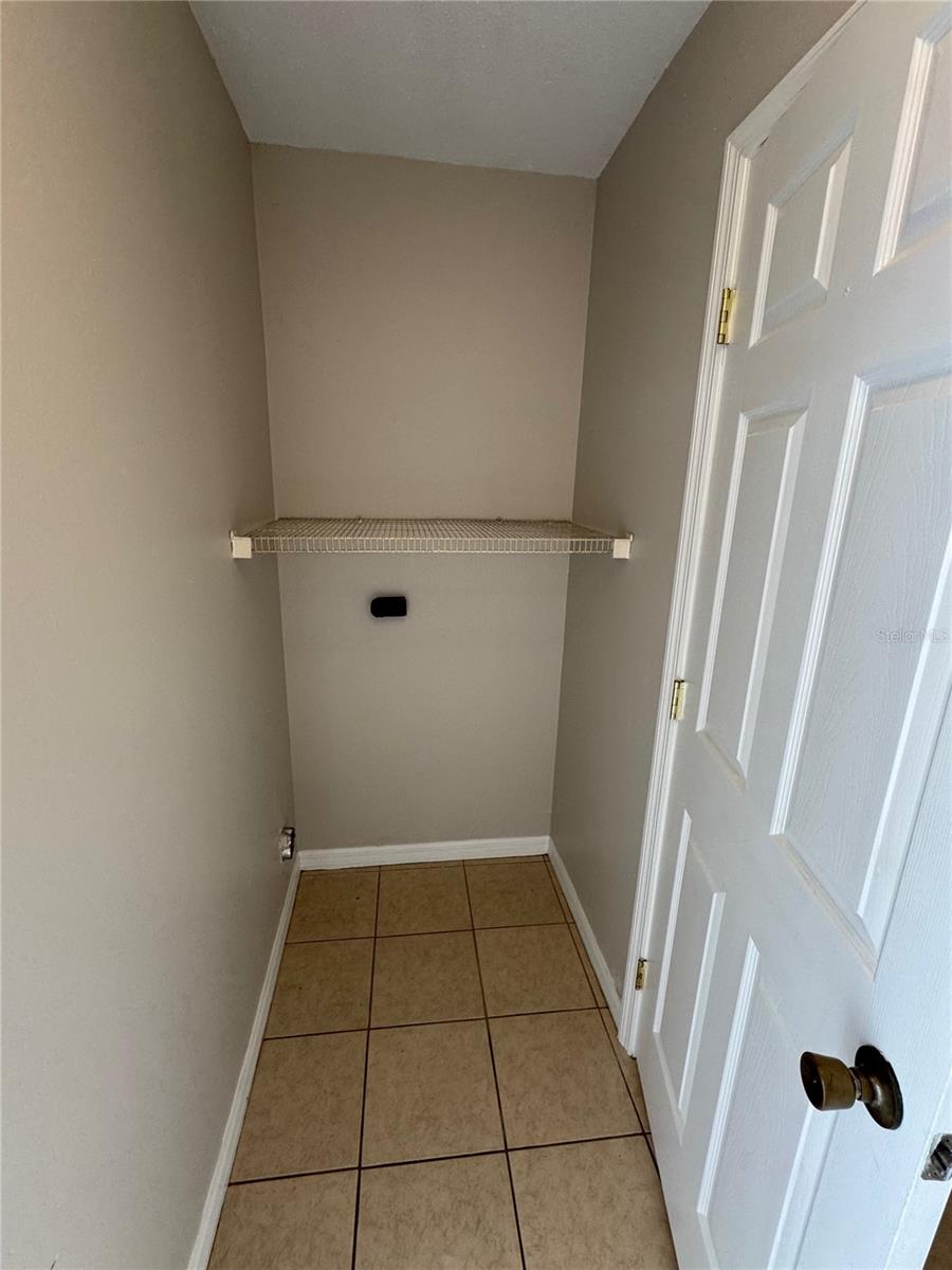 Image 6 of 14 For 1628 Fern Road