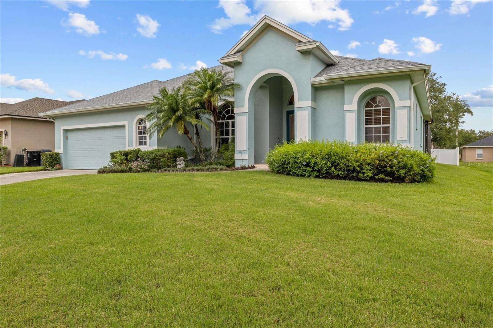 Listing photo id 1 for 2593 Colonel Ford Drive