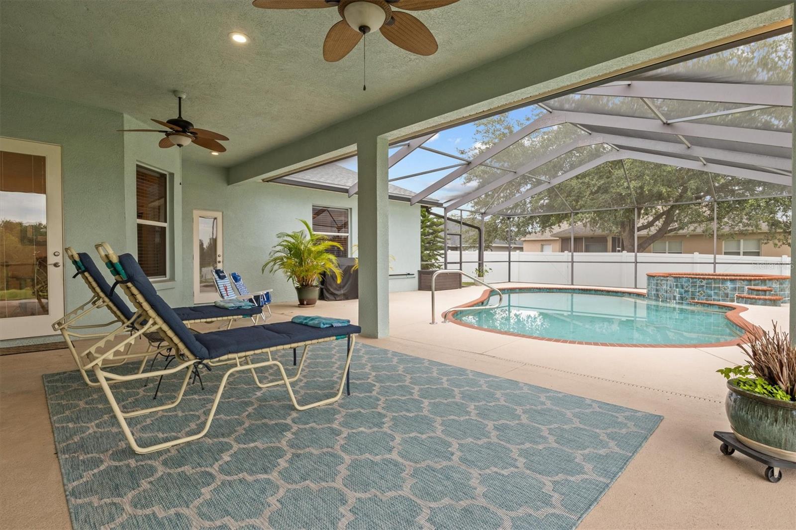 Listing photo id 35 for 2593 Colonel Ford Drive