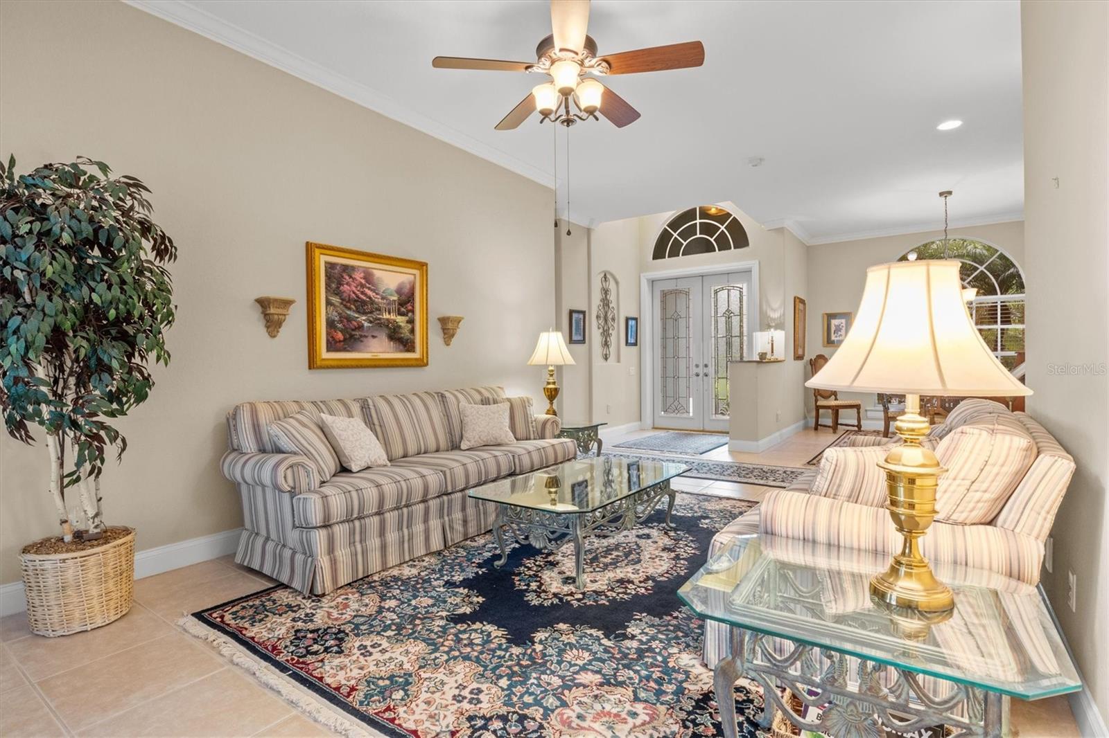 Listing photo id 7 for 2593 Colonel Ford Drive