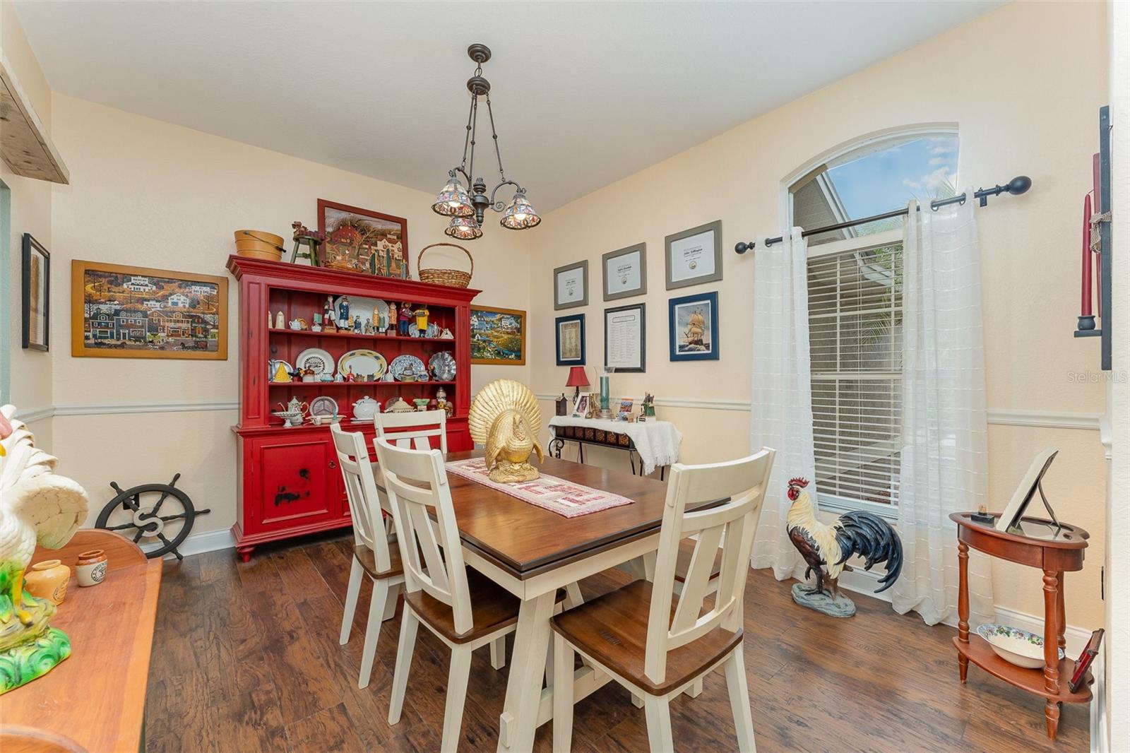 Image 10 of 31 For 6789 Ashbury Drive