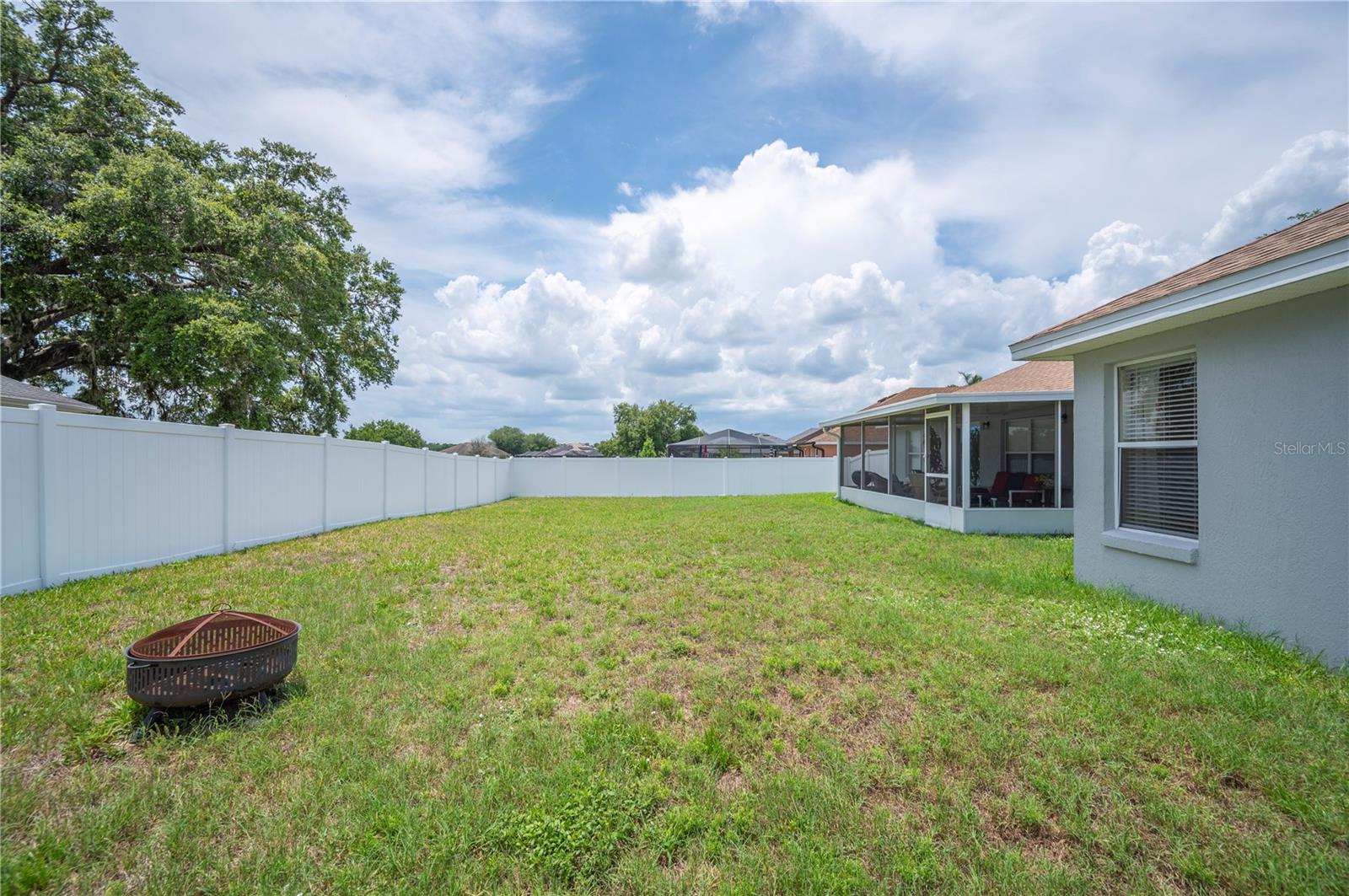 Image 27 of 31 For 6789 Ashbury Drive