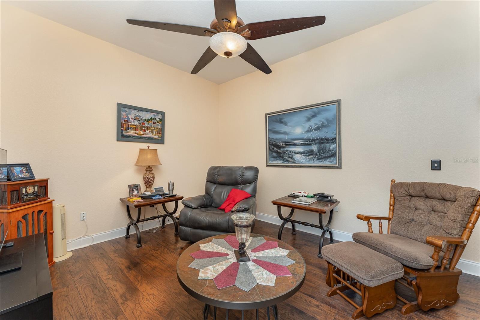 Image 4 of 31 For 6789 Ashbury Drive