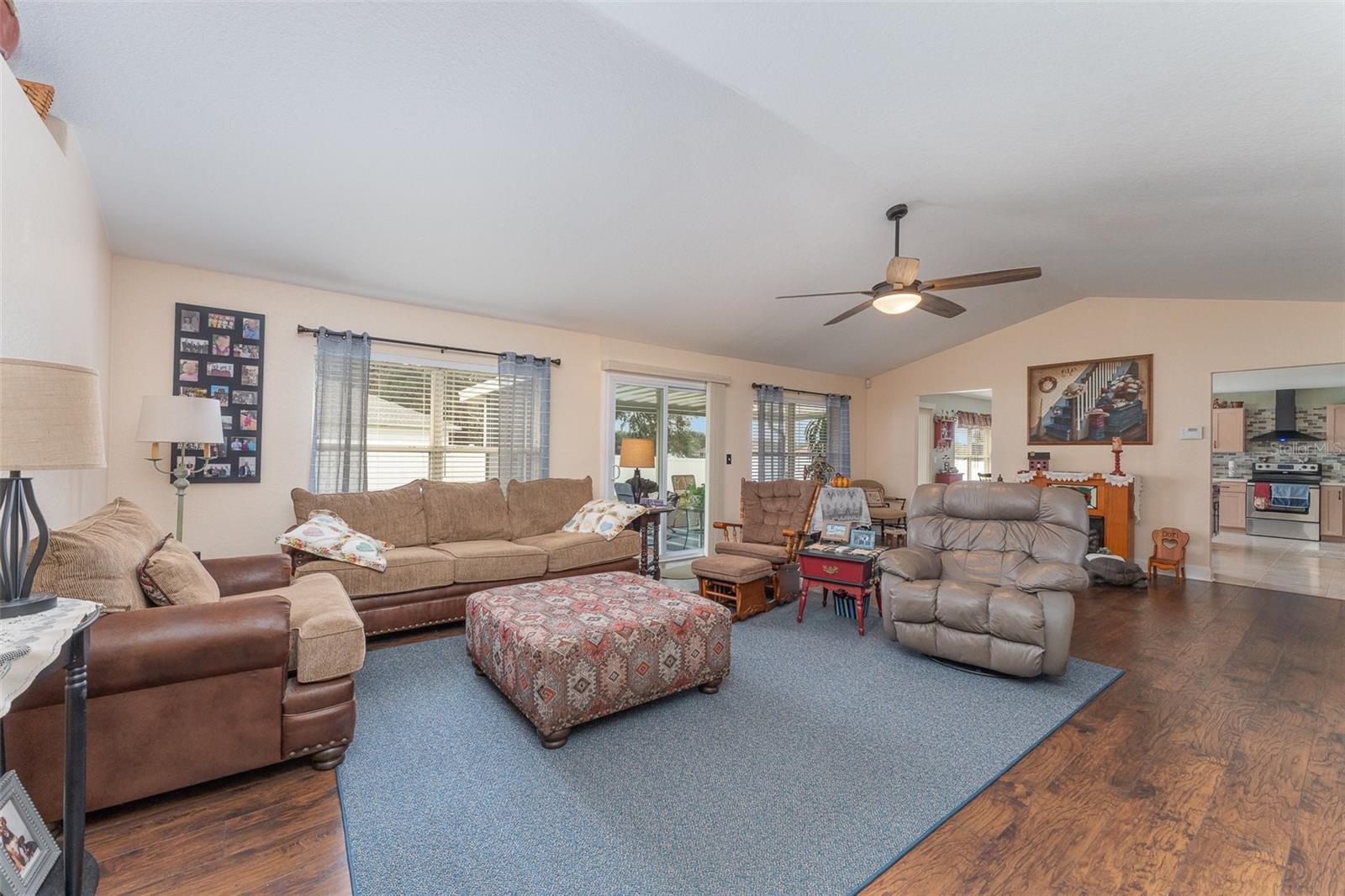 Image 5 of 31 For 6789 Ashbury Drive