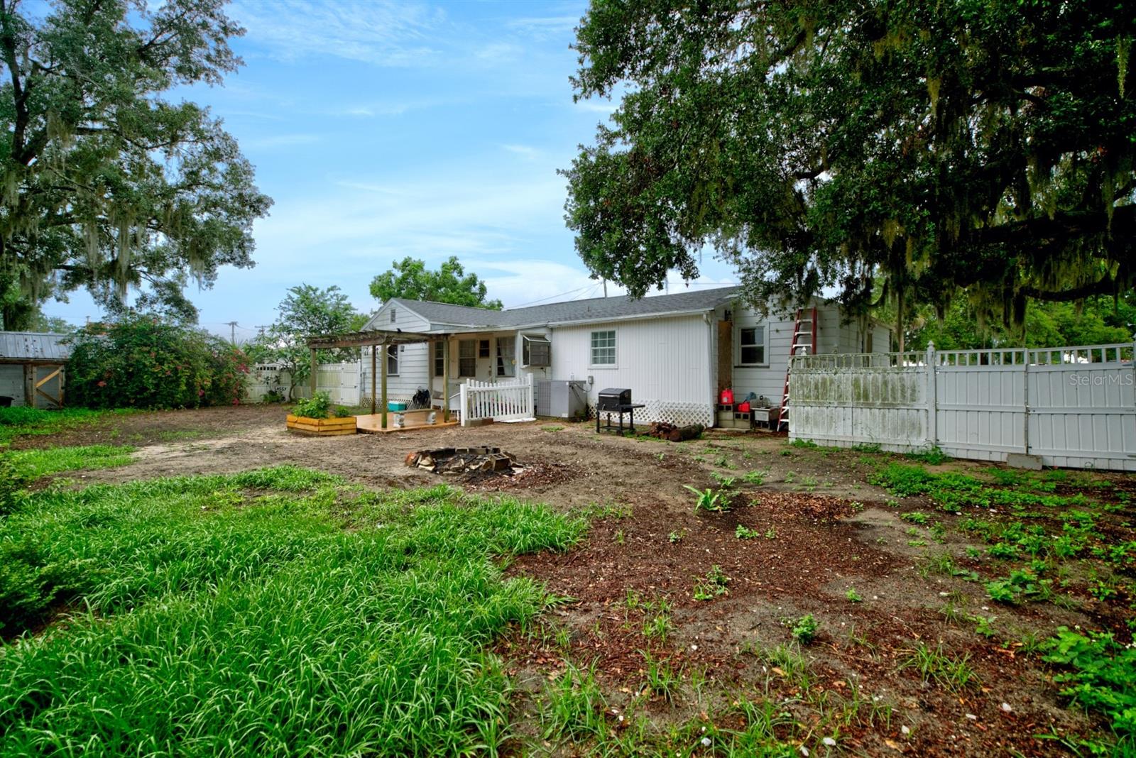 Image 27 of 35 For 108 Jim Rodgers Avenue