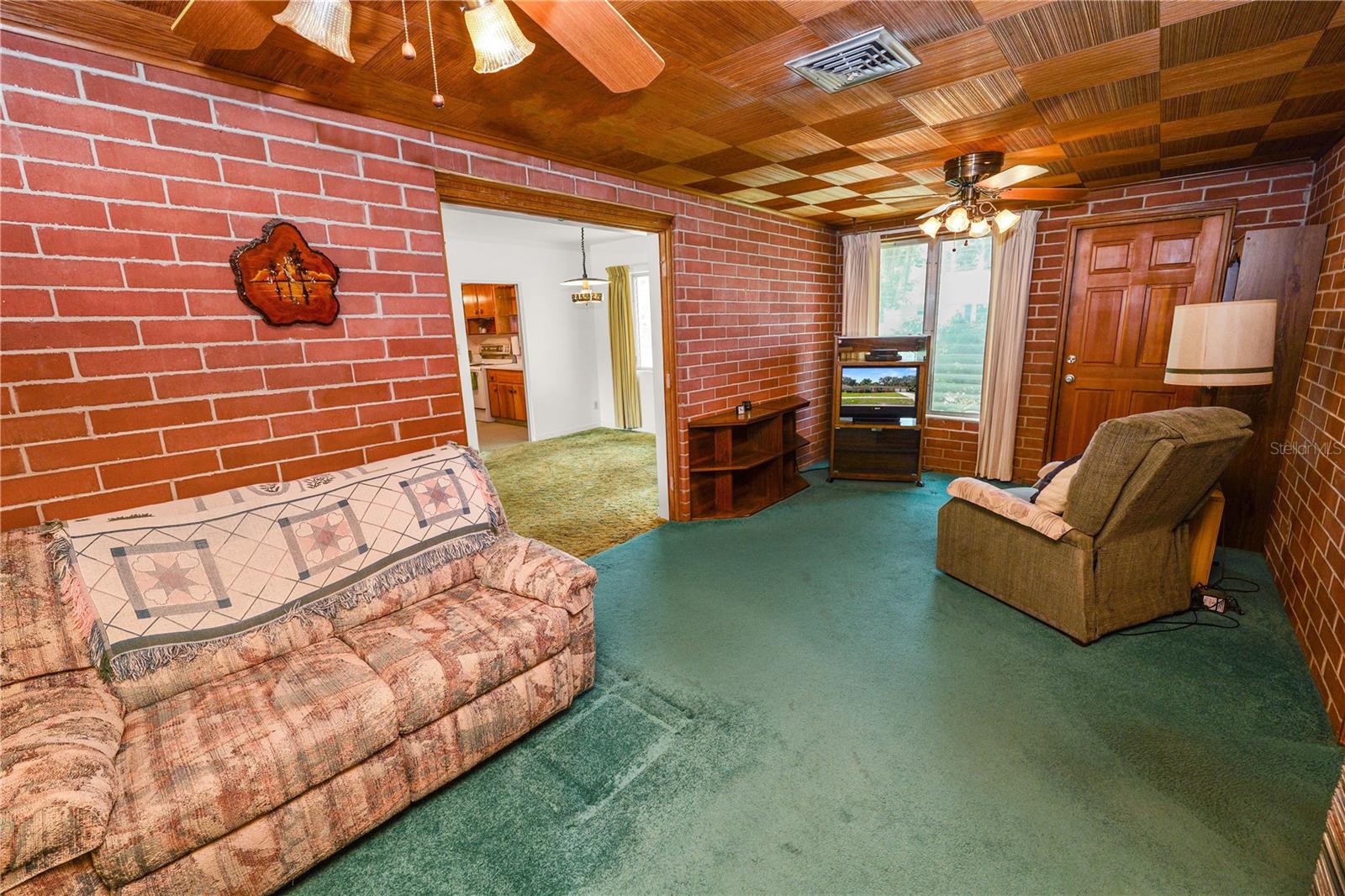 Image 18 of 38 For 111 Orange Street