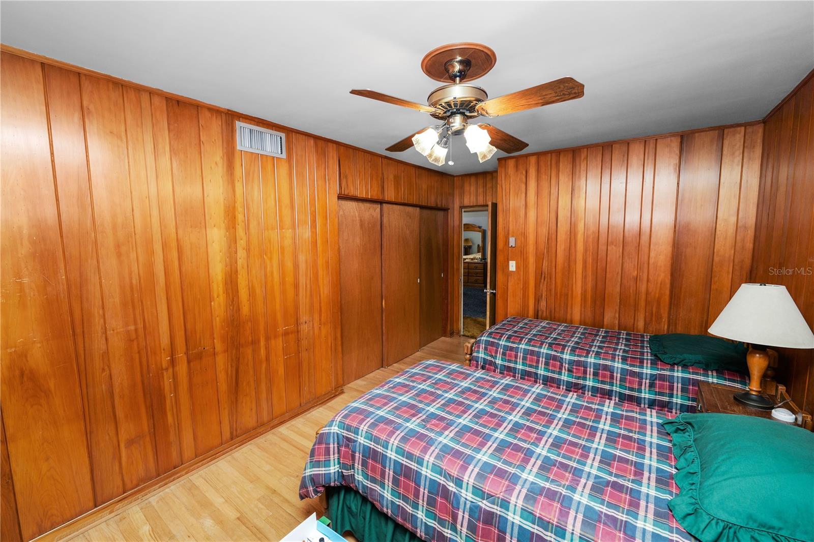 Image 23 of 38 For 111 Orange Street